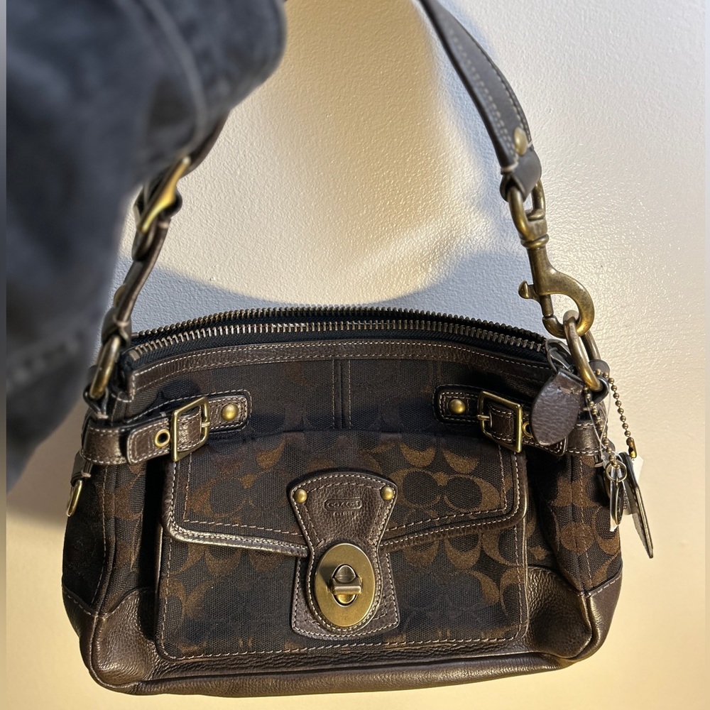 Rare coach shoulder bag 11140